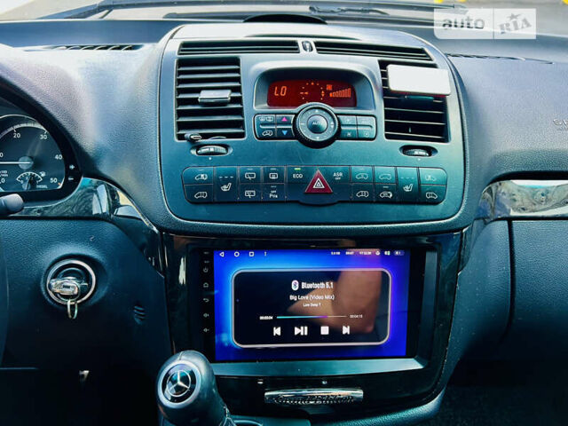 Черный Мерседес Виано, объемом двигателя 2.99 л и пробегом 152 тыс. км за 33000 $, фото 8 на Automoto.ua