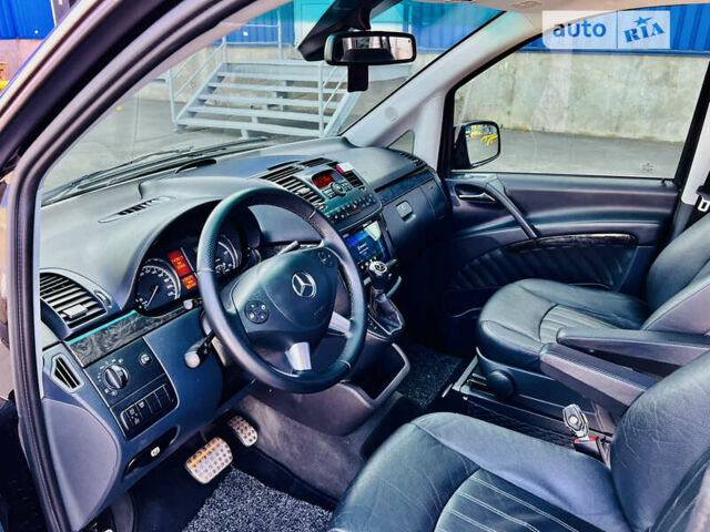 Черный Мерседес Виано, объемом двигателя 2.99 л и пробегом 152 тыс. км за 33000 $, фото 6 на Automoto.ua