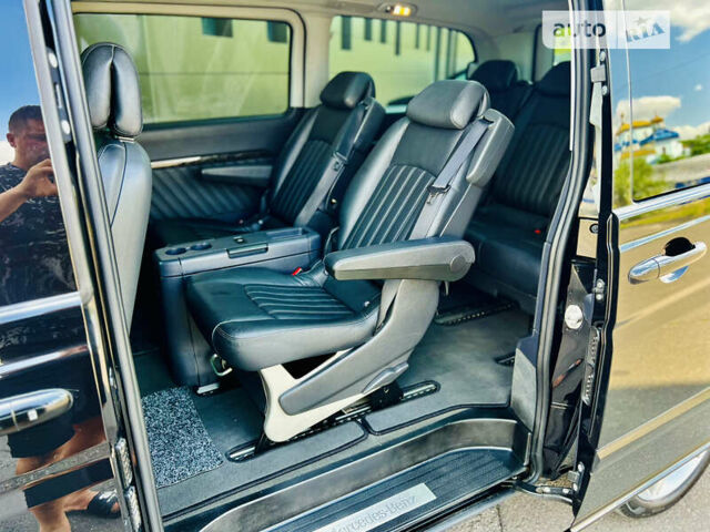 Черный Мерседес Виано, объемом двигателя 2.99 л и пробегом 152 тыс. км за 33000 $, фото 9 на Automoto.ua