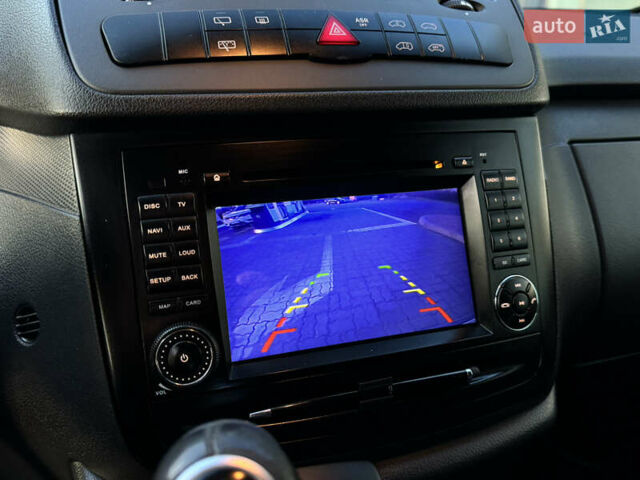 Черный Мерседес Виано, объемом двигателя 2.2 л и пробегом 306 тыс. км за 16500 $, фото 59 на Automoto.ua