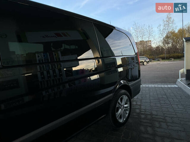 Черный Мерседес Виано, объемом двигателя 2.2 л и пробегом 306 тыс. км за 16500 $, фото 30 на Automoto.ua