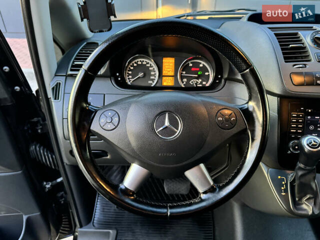 Черный Мерседес Виано, объемом двигателя 2.2 л и пробегом 306 тыс. км за 16500 $, фото 53 на Automoto.ua