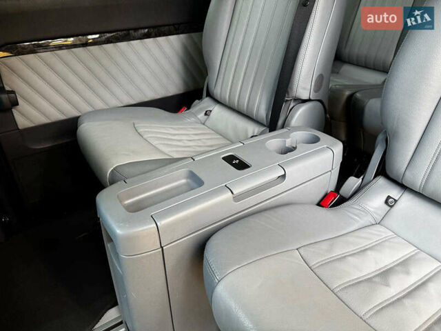 Мерседес Виано 2012 в Киеве на Automoto.ua Черный Мерседес Виано, объемом двигателя 2.2 л и пробегом 148 тыс. км за 22340 $, фото 24 на Automoto.ua