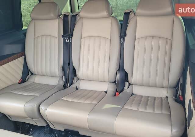 Черный Мерседес Виано, объемом двигателя 2.2 л и пробегом 260 тыс. км за 22500 $, фото 15 на Automoto.ua