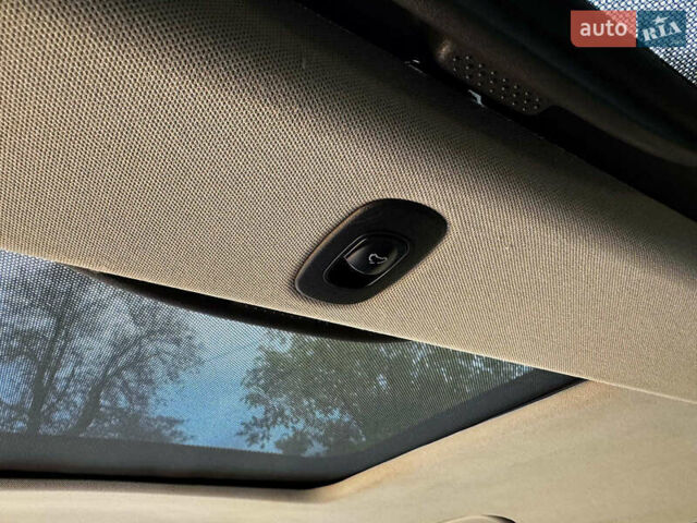 Мерседес Виано 2012 в Киеве на Automoto.ua Черный Мерседес Виано, объемом двигателя 2.2 л и пробегом 148 тыс. км за 22340 $, фото 28 на Automoto.ua