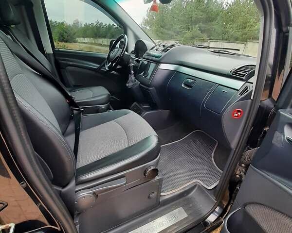 Чорний Мерседес Віано, об'ємом двигуна 2.14 л та пробігом 500 тис. км за 18900 $, фото 13 на Automoto.ua