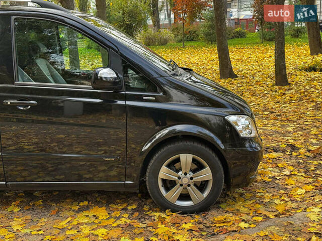 Мерседес Виано 2012 в Киеве на Automoto.ua Черный Мерседес Виано, объемом двигателя 2.2 л и пробегом 148 тыс. км за 22340 $, фото 4 на Automoto.ua