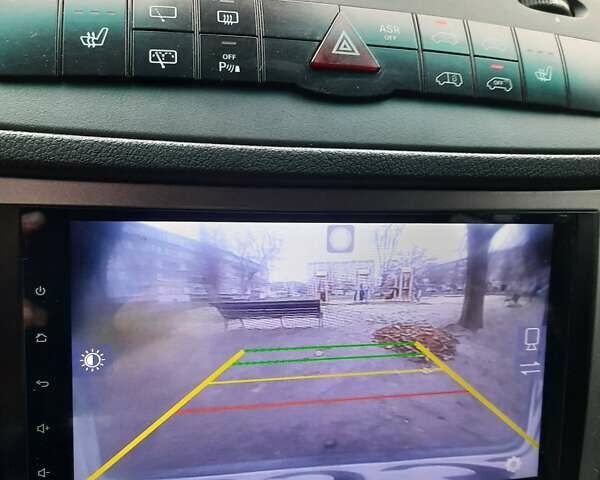 Чорний Мерседес Віано, об'ємом двигуна 2.14 л та пробігом 500 тис. км за 18900 $, фото 28 на Automoto.ua