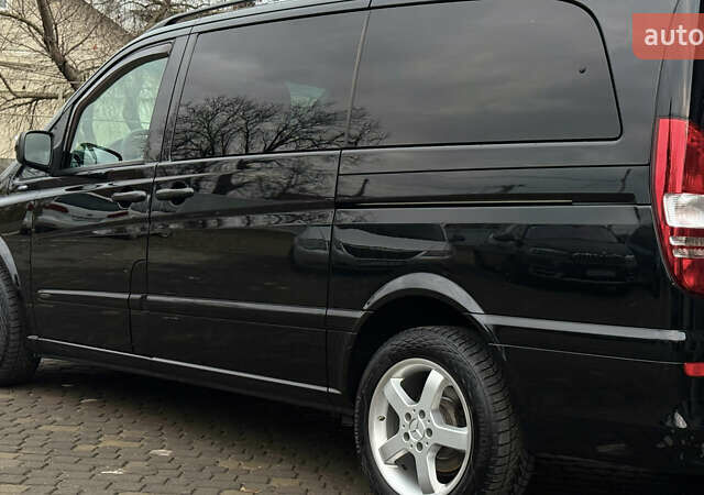 Черный Мерседес Виано, объемом двигателя 2.99 л и пробегом 284 тыс. км за 27500 $, фото 3 на Automoto.ua