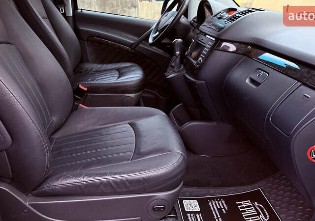 Черный Мерседес Виано, объемом двигателя 2.99 л и пробегом 284 тыс. км за 27500 $, фото 15 на Automoto.ua