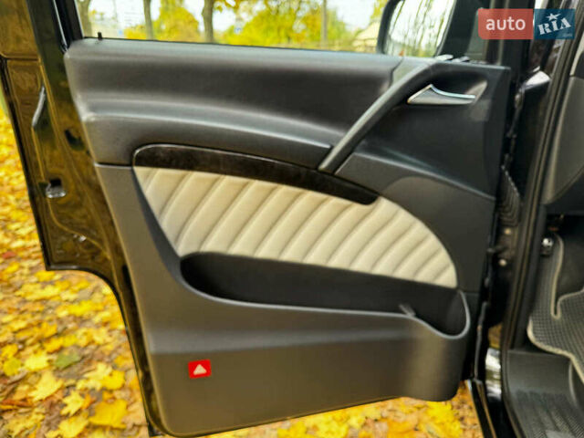 Мерседес Виано 2012 в Киеве на Automoto.ua Черный Мерседес Виано, объемом двигателя 2.2 л и пробегом 148 тыс. км за 22340 $, фото 11 на Automoto.ua