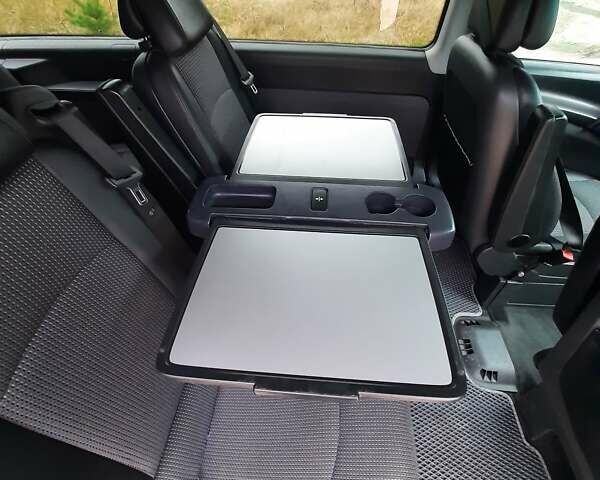 Чорний Мерседес Віано, об'ємом двигуна 2.14 л та пробігом 500 тис. км за 18900 $, фото 14 на Automoto.ua