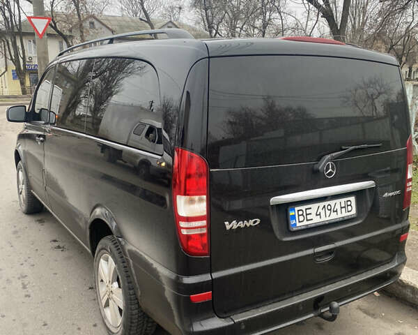 Чорний Мерседес Віано, об'ємом двигуна 2.14 л та пробігом 273 тис. км за 18505 $, фото 9 на Automoto.ua
