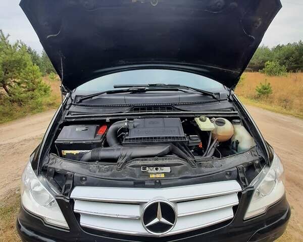 Чорний Мерседес Віано, об'ємом двигуна 2.14 л та пробігом 500 тис. км за 18900 $, фото 9 на Automoto.ua