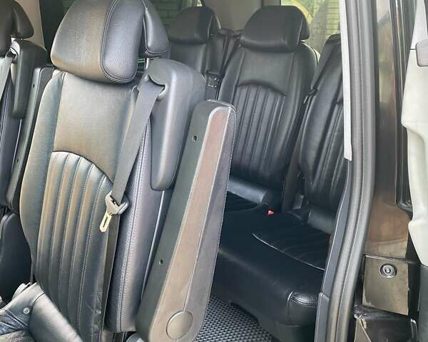 Черный Мерседес Виано, объемом двигателя 2.14 л и пробегом 380 тыс. км за 22000 $, фото 38 на Automoto.ua