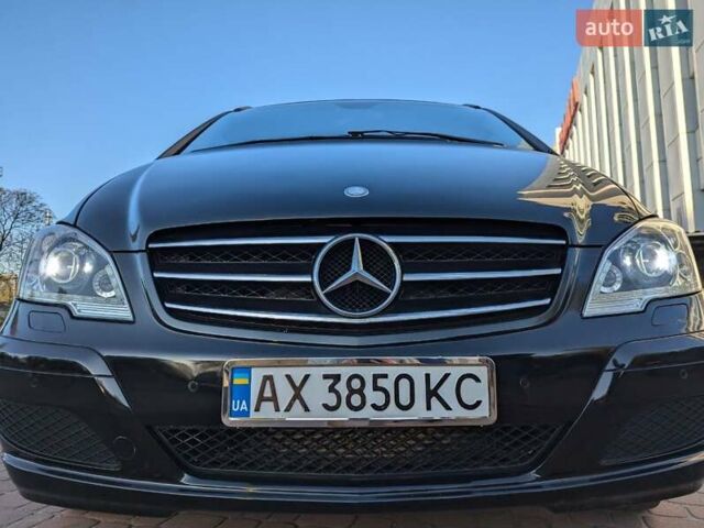 Чорний Мерседес Віано, об'ємом двигуна 2.99 л та пробігом 320 тис. км за 19800 $, фото 2 на Automoto.ua