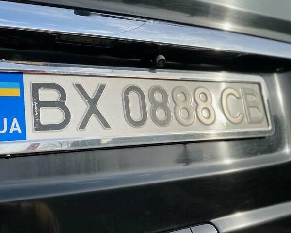 Черный Мерседес Виано, объемом двигателя 2.14 л и пробегом 380 тыс. км за 22000 $, фото 11 на Automoto.ua