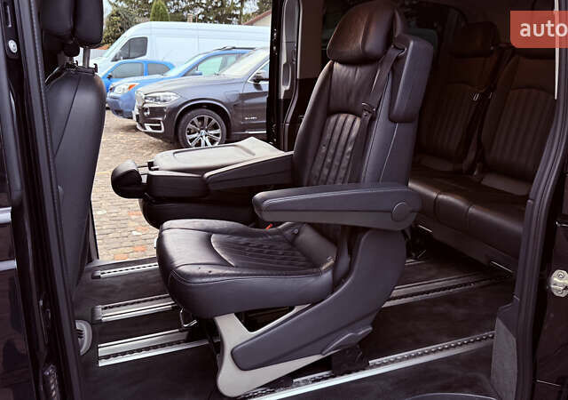 Черный Мерседес Виано, объемом двигателя 2.99 л и пробегом 284 тыс. км за 27500 $, фото 10 на Automoto.ua