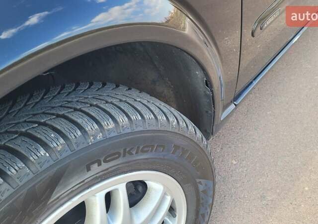 Черный Мерседес Виано, объемом двигателя 2.2 л и пробегом 260 тыс. км за 22500 $, фото 7 на Automoto.ua