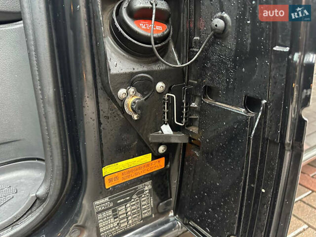 Мерседес Виано 2013 в Киеве на Automoto.ua Черный Мерседес Виано, объемом двигателя 3.5 л и пробегом 180 тыс. км за 18900 $, фото 21 на Automoto.ua