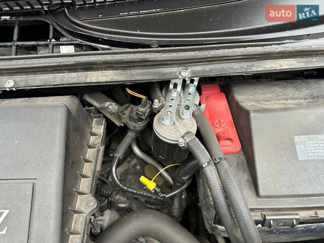 Мерседес Виано 2013 в Киеве на Automoto.ua Черный Мерседес Виано, объемом двигателя 3.5 л и пробегом 180 тыс. км за 18900 $, фото 15 на Automoto.ua