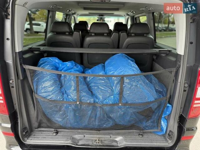 Черный Мерседес Виано, объемом двигателя 2.14 л и пробегом 238 тыс. км за 21500 $, фото 18 на Automoto.ua