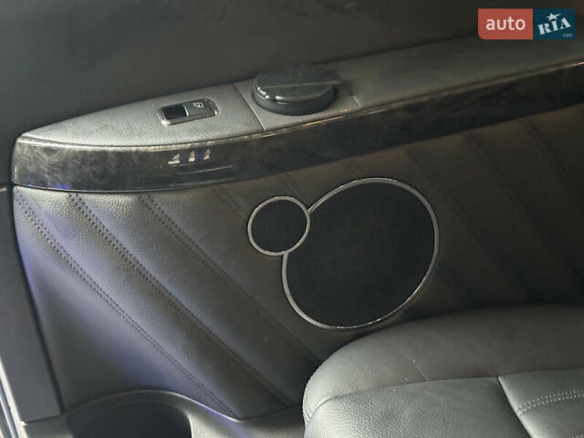 Мерседес Виано 2013 в Киеве на Automoto.ua Черный Мерседес Виано, объемом двигателя 3.5 л и пробегом 180 тыс. км за 18900 $, фото 35 на Automoto.ua