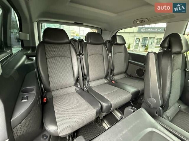 Черный Мерседес Виано, объемом двигателя 2.14 л и пробегом 238 тыс. км за 21500 $, фото 14 на Automoto.ua