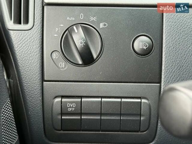 Черный Мерседес Виано, объемом двигателя 2.14 л и пробегом 238 тыс. км за 21500 $, фото 27 на Automoto.ua