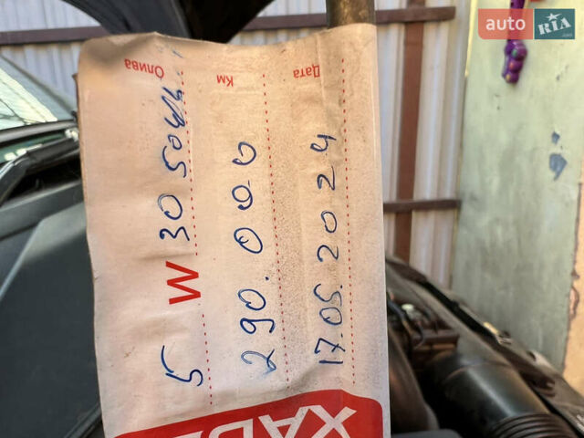 Чорний Мерседес Віано, об'ємом двигуна 2.14 л та пробігом 295 тис. км за 23200 $, фото 25 на Automoto.ua