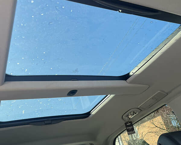 Черный Мерседес Виано, объемом двигателя 2.99 л и пробегом 301 тыс. км за 25999 $, фото 8 на Automoto.ua