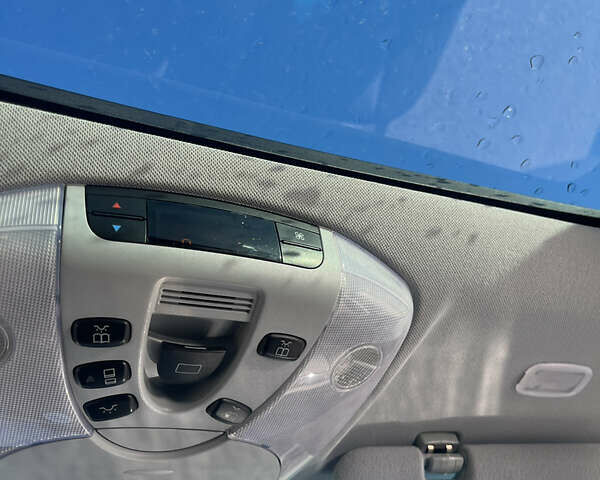 Черный Мерседес Виано, объемом двигателя 2.99 л и пробегом 301 тыс. км за 25999 $, фото 13 на Automoto.ua