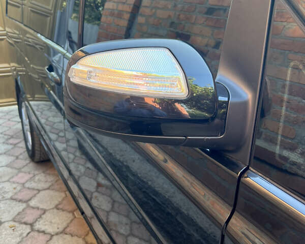 Чорний Мерседес Віано, об'ємом двигуна 2.14 л та пробігом 295 тис. км за 23200 $, фото 21 на Automoto.ua