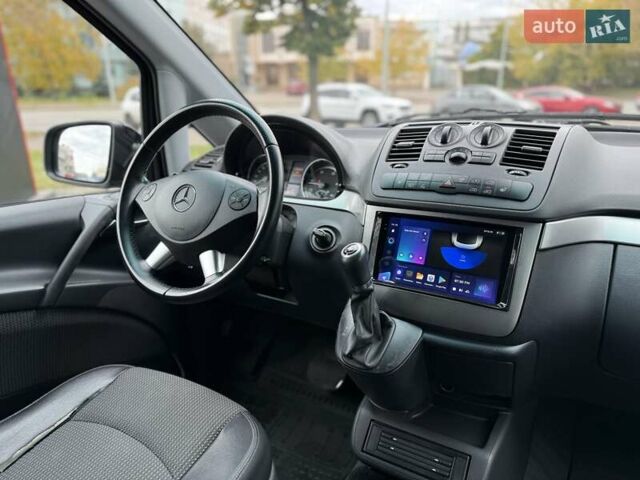 Черный Мерседес Виано, объемом двигателя 2.14 л и пробегом 238 тыс. км за 21500 $, фото 8 на Automoto.ua
