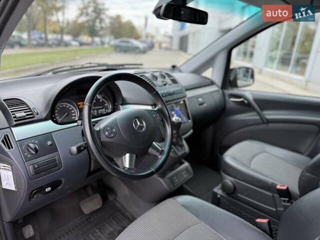 Черный Мерседес Виано, объемом двигателя 2.14 л и пробегом 238 тыс. км за 21500 $, фото 11 на Automoto.ua