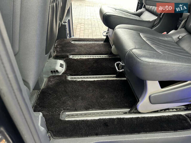 Мерседес Виано 2013 в Киеве на Automoto.ua Черный Мерседес Виано, объемом двигателя 3.5 л и пробегом 180 тыс. км за 18900 $, фото 28 на Automoto.ua