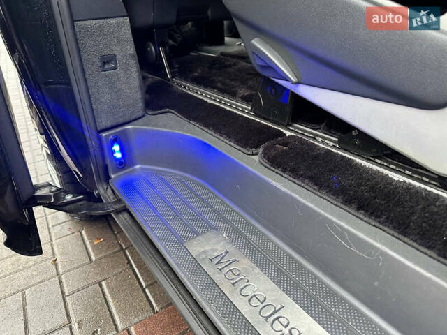 Мерседес Виано 2013 в Киеве на Automoto.ua Черный Мерседес Виано, объемом двигателя 3.5 л и пробегом 180 тыс. км за 18900 $, фото 22 на Automoto.ua