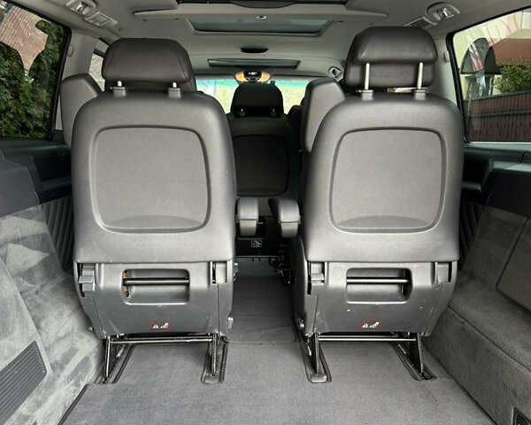 Мерседес Виано 2014 в Тернополе на Automoto.ua Черный Мерседес Виано, объемом двигателя 2.99 л и пробегом 272 тыс. км за 27000 $, фото 17 на Automoto.ua