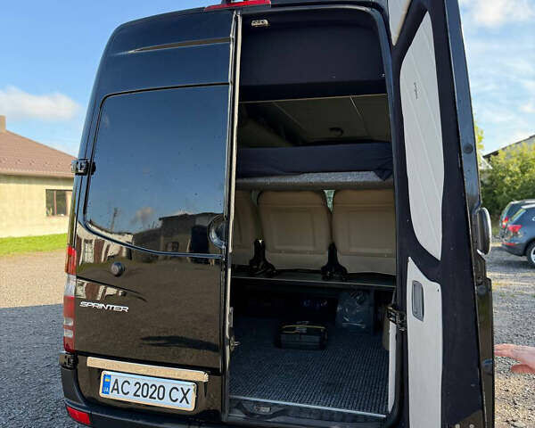 Черный Мерседес Виано, объемом двигателя 2.99 л и пробегом 700 тыс. км за 23500 $, фото 5 на Automoto.ua