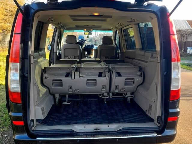 Черный Мерседес Виано, объемом двигателя 2.1 л и пробегом 377 тыс. км за 9500 $, фото 11 на Automoto.ua