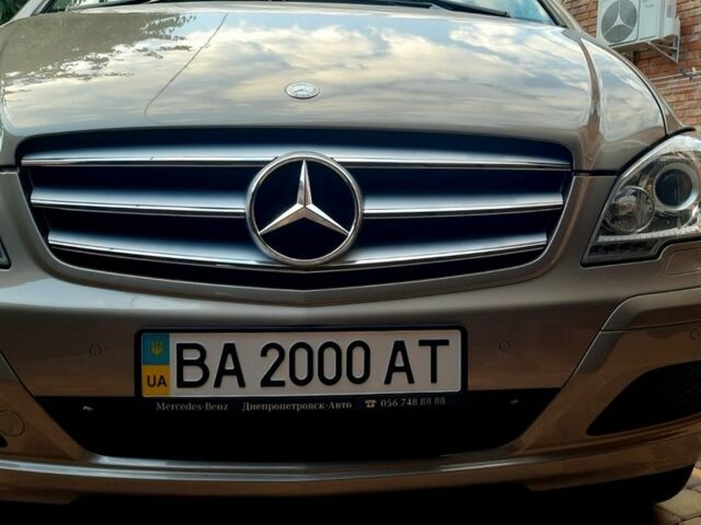Коричневый Мерседес Виано, объемом двигателя 2.1 л и пробегом 120 тыс. км за 30000 $, фото 19 на Automoto.ua