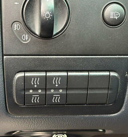 Коричневый Мерседес Виано, объемом двигателя 2.15 л и пробегом 236 тыс. км за 20700 $, фото 10 на Automoto.ua