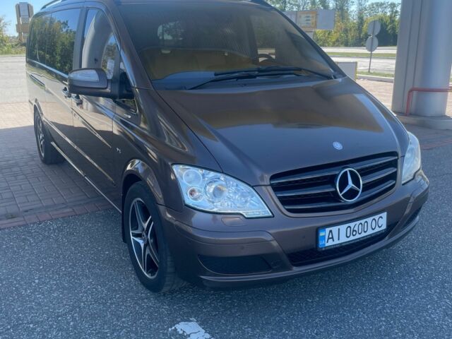 Коричневый Мерседес Виано, объемом двигателя 3 л и пробегом 302 тыс. км за 17000 $, фото 1 на Automoto.ua