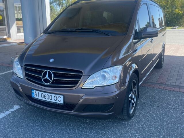 Коричневый Мерседес Виано, объемом двигателя 3 л и пробегом 302 тыс. км за 17000 $, фото 2 на Automoto.ua