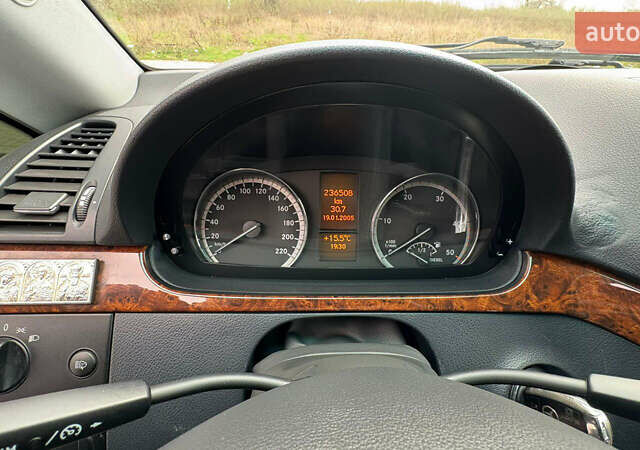 Коричневый Мерседес Виано, объемом двигателя 2.15 л и пробегом 236 тыс. км за 20700 $, фото 11 на Automoto.ua