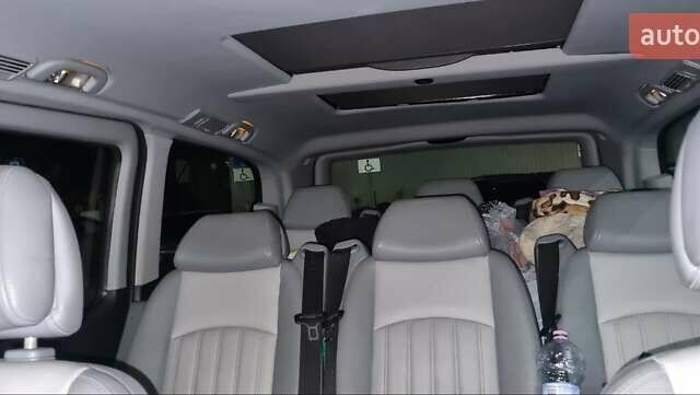 Красный Мерседес Виано, объемом двигателя 2.14 л и пробегом 222 тыс. км за 21500 $, фото 6 на Automoto.ua