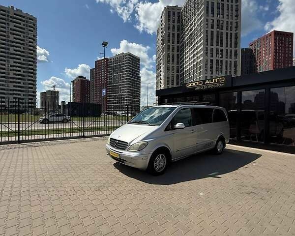 Мерседес Виано, объемом двигателя 2.2 л и пробегом 200 тыс. км за 7400 $, фото 2 на Automoto.ua