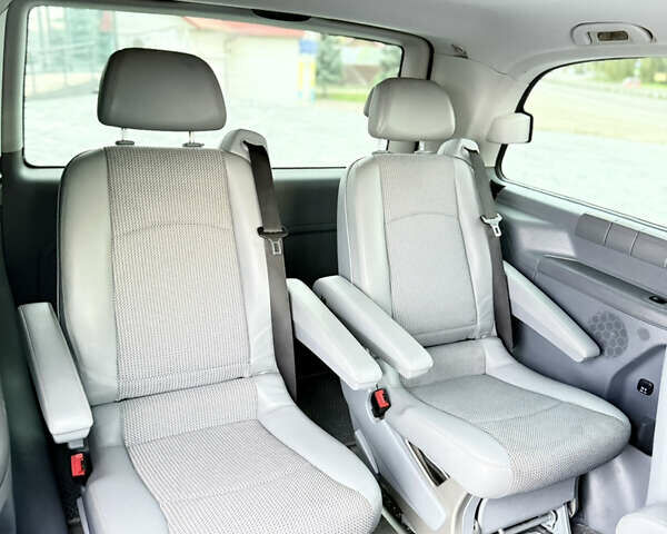 Мерседес Виано, объемом двигателя 2.2 л и пробегом 447 тыс. км за 12000 $, фото 26 на Automoto.ua