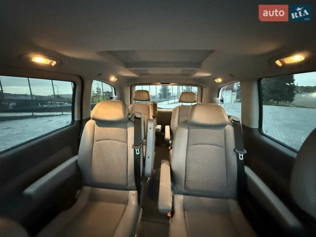 Мерседес Виано, объемом двигателя 2.2 л и пробегом 447 тыс. км за 12000 $, фото 42 на Automoto.ua