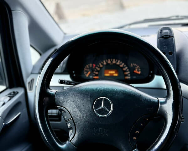 Мерседес Виано, объемом двигателя 2.2 л и пробегом 447 тыс. км за 12000 $, фото 36 на Automoto.ua